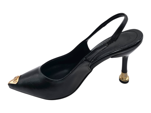 Siyah Metal Burun Detaylı 8 cm İnce Topuklu Kadın Ayakkabı Şık Slingback Sivri Burun