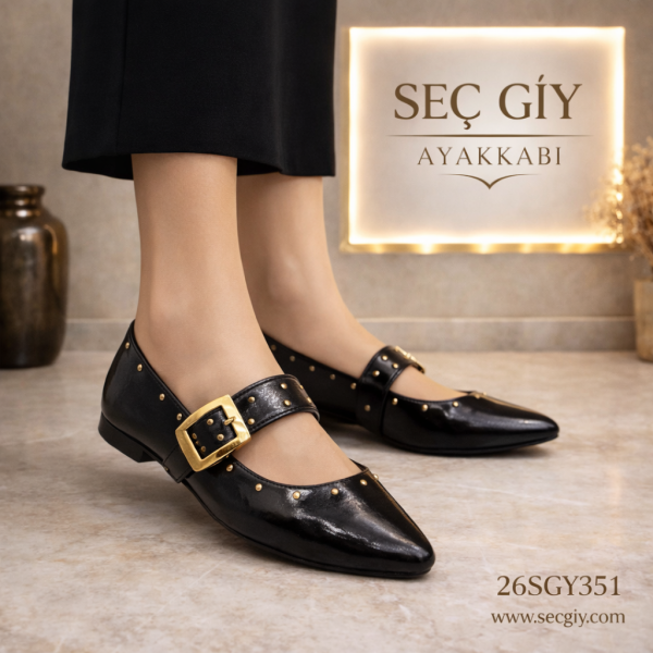 Siyah Rugan Tokalı Sivri Burun Kadın Babet – Gold Detaylı