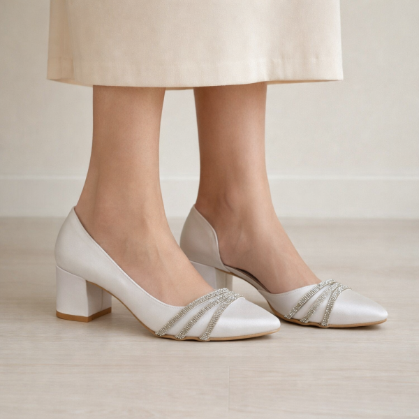 Beyaz Taşlı Kalın Topuklu Kadın Abiye Ayakkabı - Gelinlik ve Davet Modeli