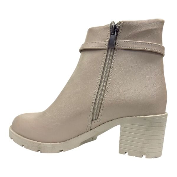 Taş Rengi Zincir Detaylı Kalın Topuklu Kadın Bot