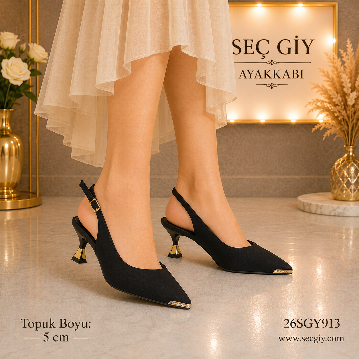 Kadın Siyah Sivri Burun Slingback Topuklu Ayakkabı – 5 CM Gold Detaylı Kısa Topuk Klasik & Günlük