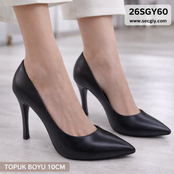 Siyah Mat İnce Topuklu Bayan Ayakkabı – 10 cm Klasik Şıklık