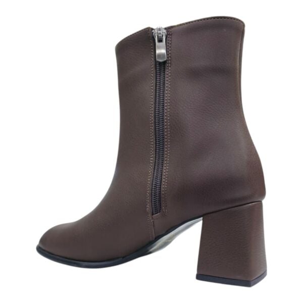 Kahverengi Kalın Topuklu Kadın Bot