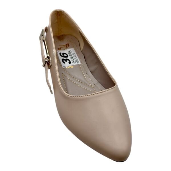 Bej Sivri Burun Kadın Babet – Metal Detaylı Şık Günlük