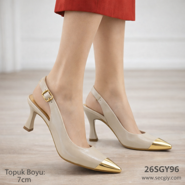 Vizon Gold Burun Detaylı Arkası Açık Bayan Topuklu Ayakkabı – 7 cm İnce Topuk