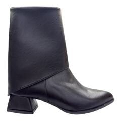 Siyah Asimetrik Kısa Topuklu Kadın Bot