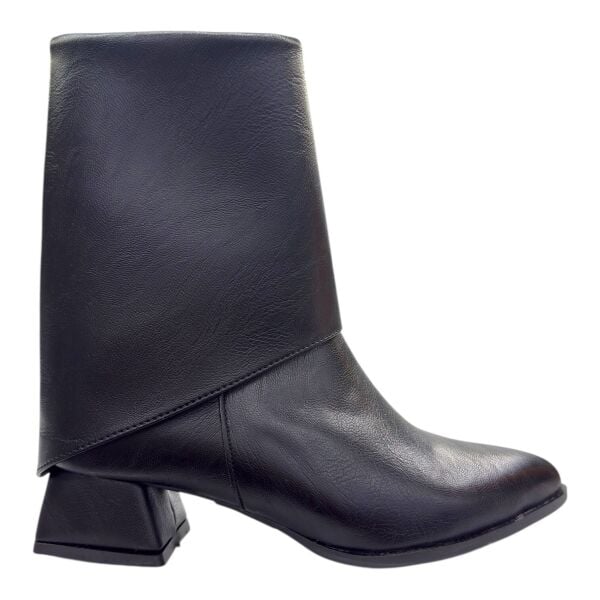 Siyah Asimetrik Kısa Topuklu Kadın Bot