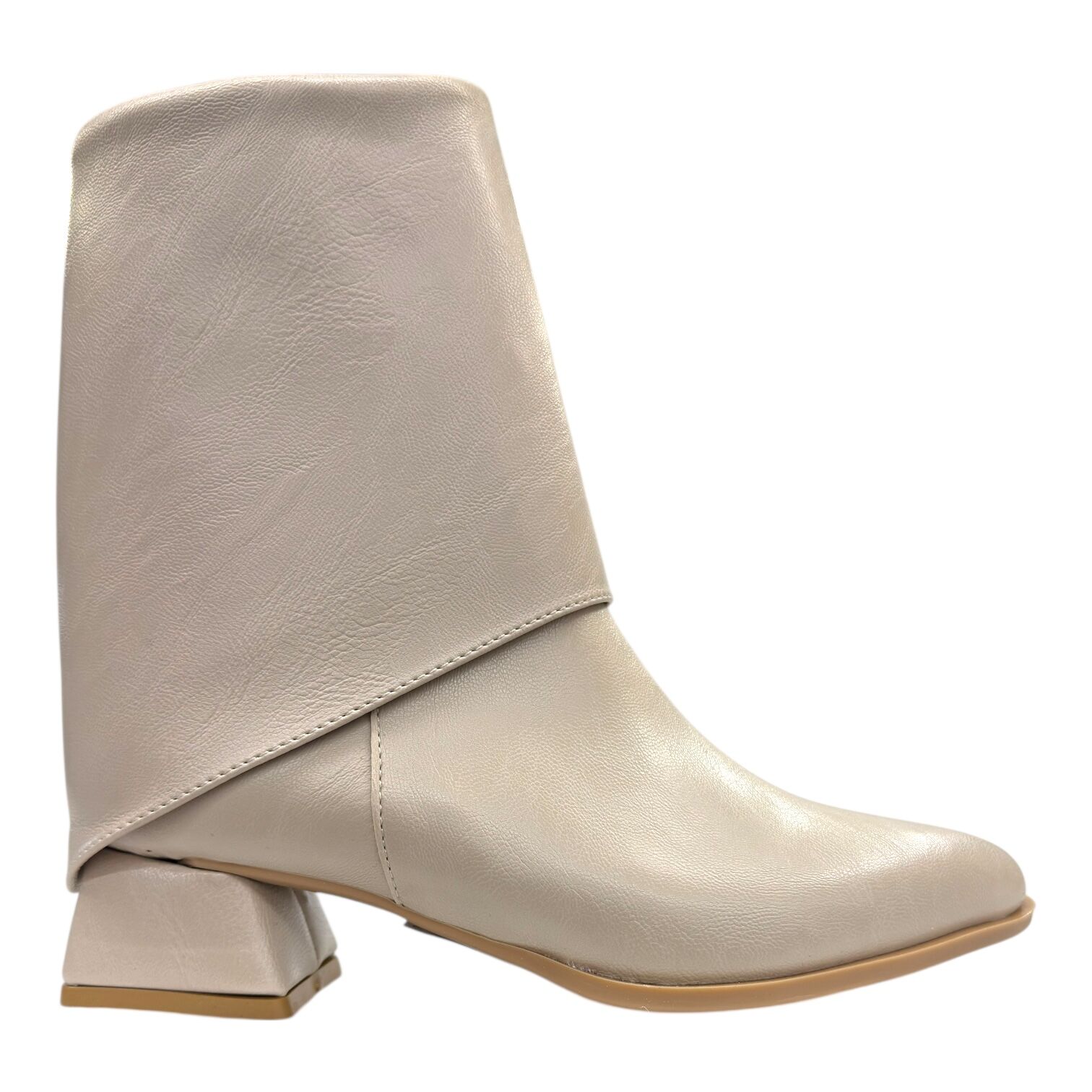 Bej Asimetrik Kısa Topuklu Kadın Bot