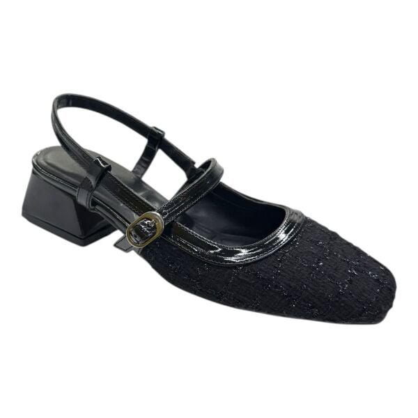 Siyah Rugan Detaylı Kısa Topuk Ayakkabı