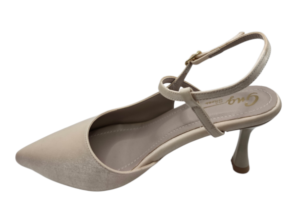 Bej Sivri Burun Slingback Topuklu Ayakkabı Kadın 7 cm İnce Topuk Çapraz Bantlı Şık Model