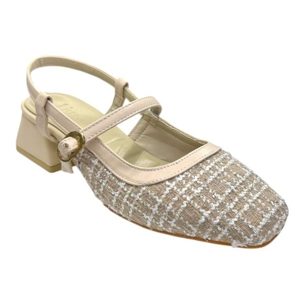 Nude Renk Kısa Topuklu Tokalı Ayakkabı