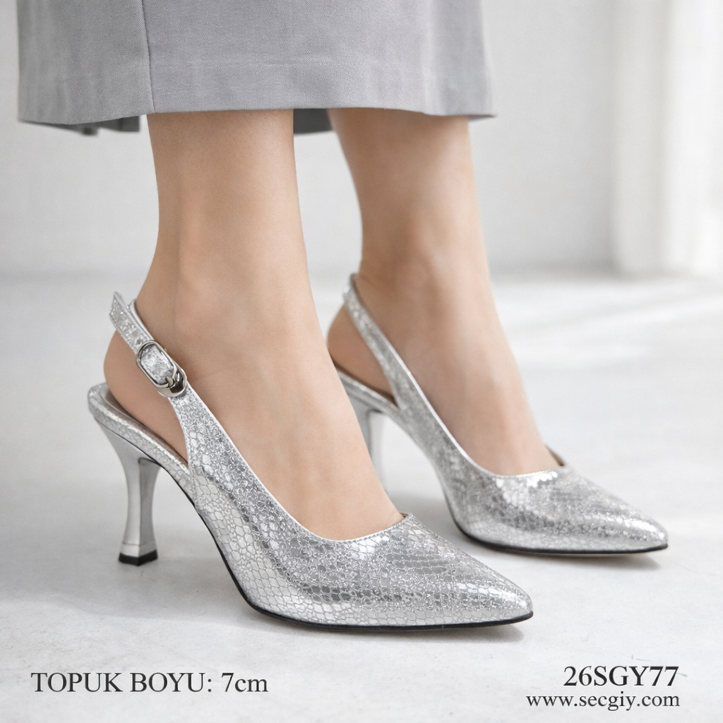 Gümüş Renk Arkası Açık Tokalı Bayan Topuklu Ayakkabı – 7 cm İnce Topuk