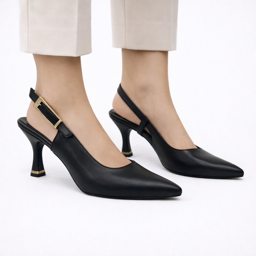 Siyah Topuklu Bilekten Tokalı