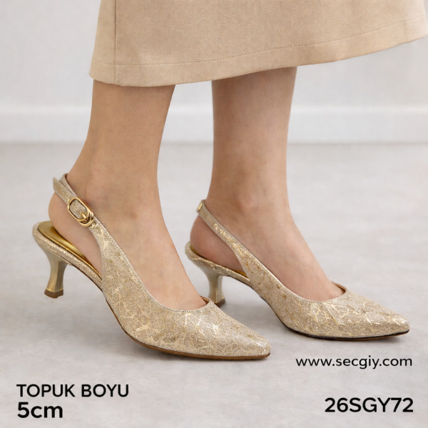 Bej Altın Detaylı Arkası Açık Bayan Topuklu Ayakkabı – 5 cm Rahat Topuk