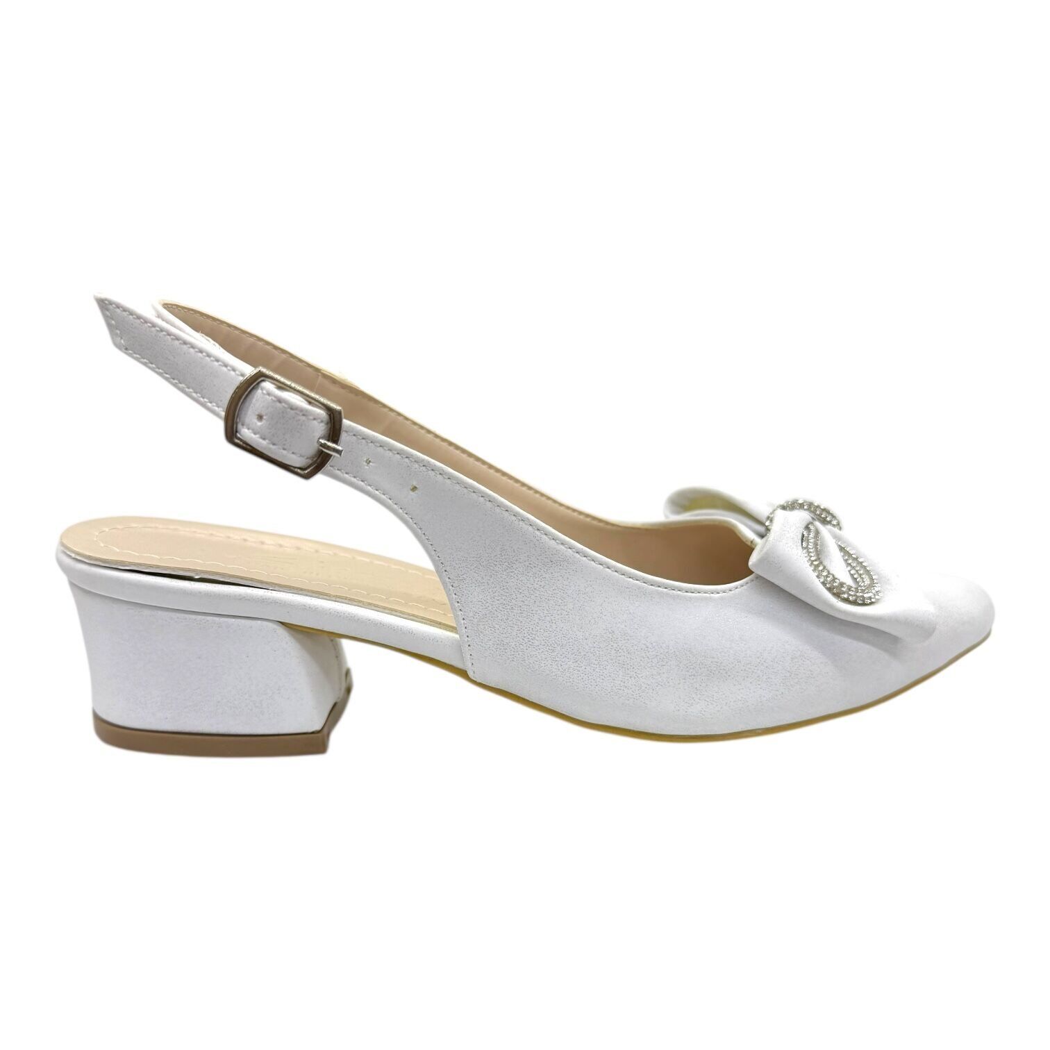 Taş Detaylı Fiyonklu Beyaz Topuklu Ayakkabı