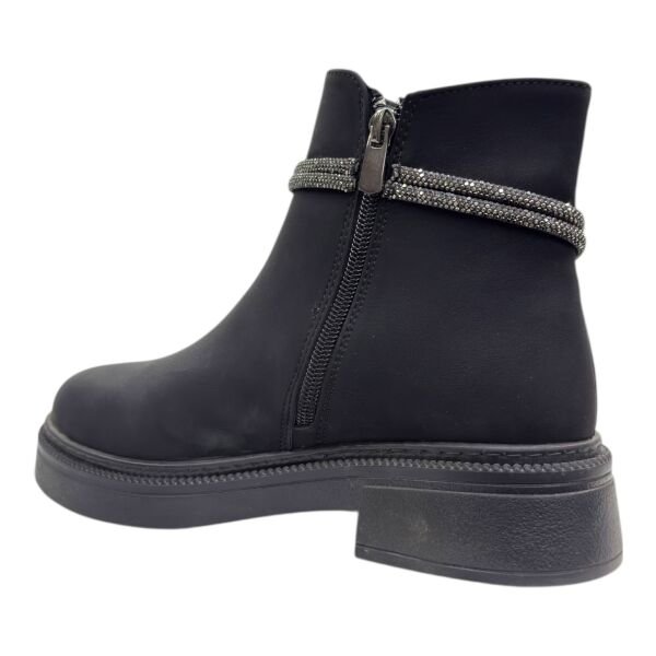 Siyah Taş Detaylı Kadın Bilek Botu Kalın Taban Yuvarlak Burun