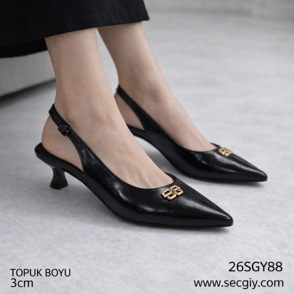 Siyah Tokalı Arkası Açık Bayan Topuklu Ayakkabı – 3 cm Topuk Rahat Model