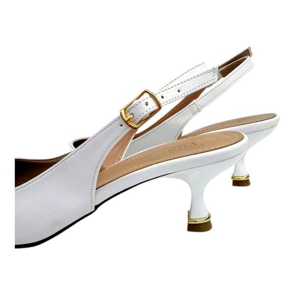 Beyaz Klasik Slingback Stiletto - Altın Tokalı İnce Topuk