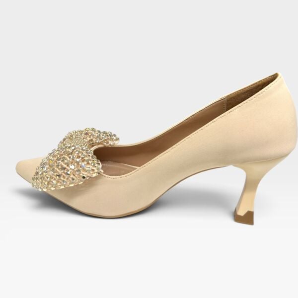 Taşlı Fiyonk Detaylı Bej Kadın Stiletto 7 cm